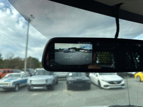 Used 2023 GMC Savana 2500 w/ Driver Convenience Package image 15