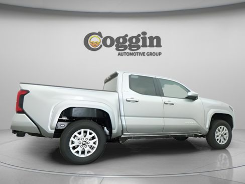 New 2026 Toyota Tacoma SR5 AWD/4WD image 23