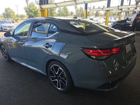 Used 2025 Nissan Sentra SR image 3