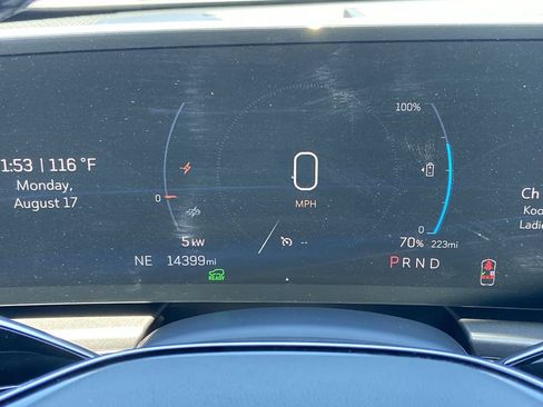 Used 2024 Cadillac Lyriq Tech RWD image 7
