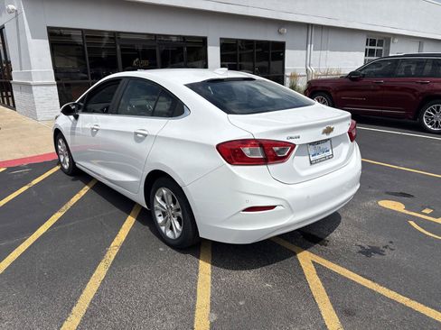 Used 2019 Chevrolet Cruze LT w/ LT True North Edition FWD image 7