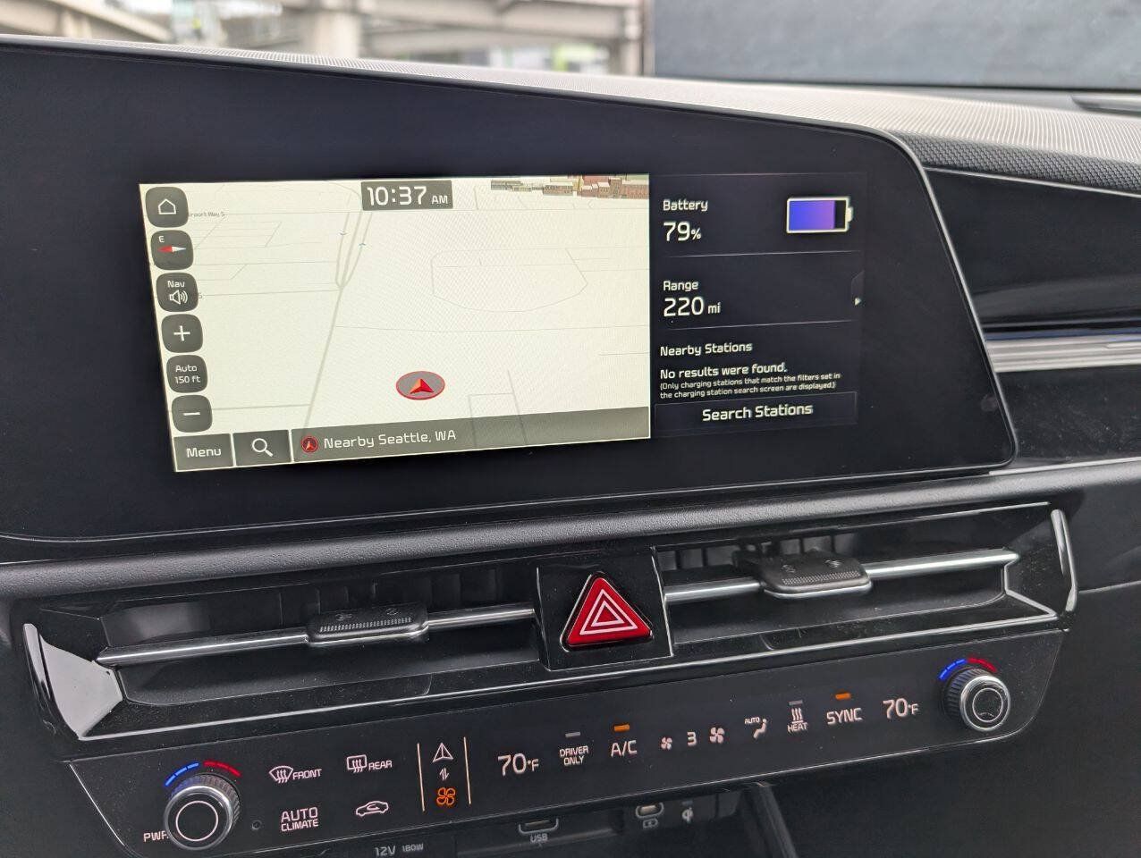 Used 2025 Kia Niro Wind FWD image 12