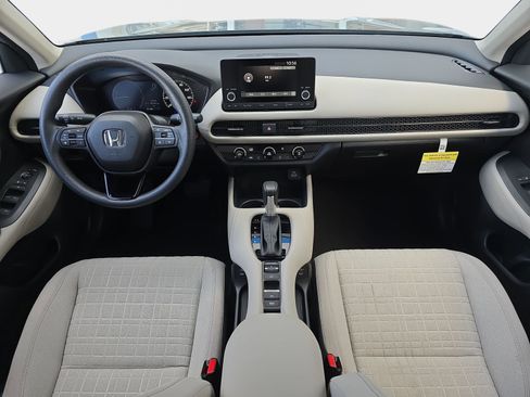 Certified 2025 Honda HR-V LX image 10