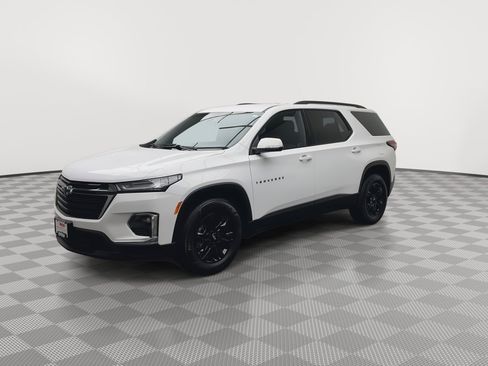 Certified 2023 Chevrolet Traverse LT w/ Midnight/Sport Edition image 38