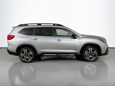 New 2026 Subaru Ascent Limited image 8