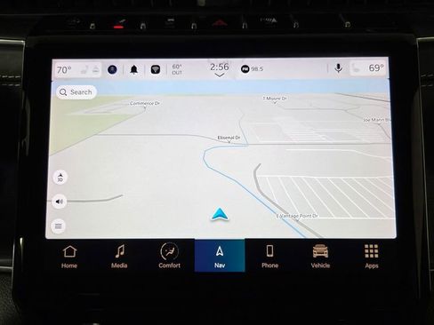 Used 2022 Jeep Grand Cherokee Overland w/ Luxury Tech Group IV image 24