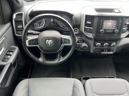 Used 2021 RAM 1500 Big Horn AWD/4WD image 30