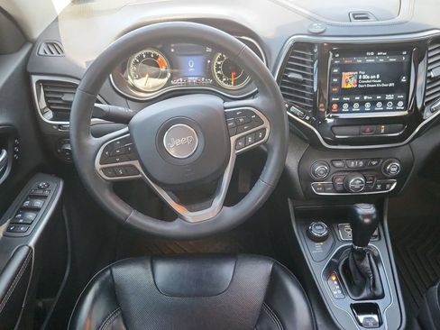 Used 2022 Jeep Cherokee Limited AWD/4WD image 11