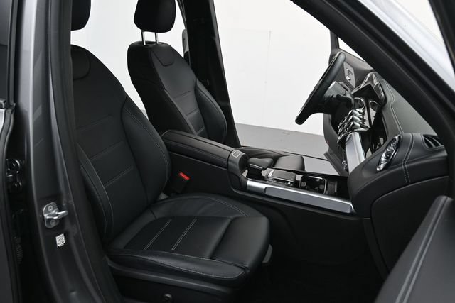Used 2023 Mercedes-Benz GLB 250 image 29