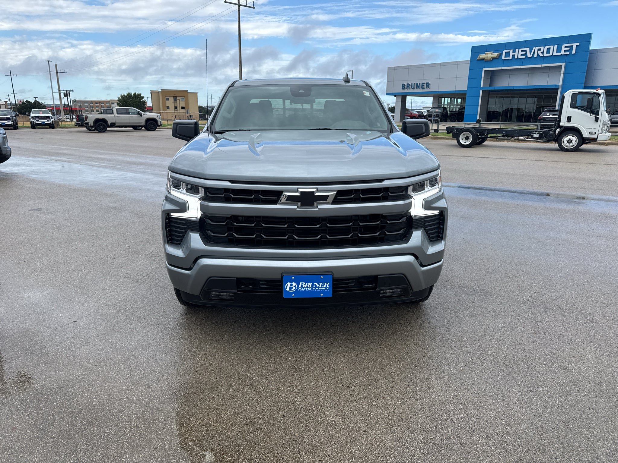 New 2026 Chevrolet Silverado 1500 RST w/ Convenience Package II AWD/4WD image 2