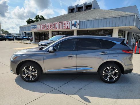 Used 2025 Acura RDX SH-AWD w/ Technology Package image 2