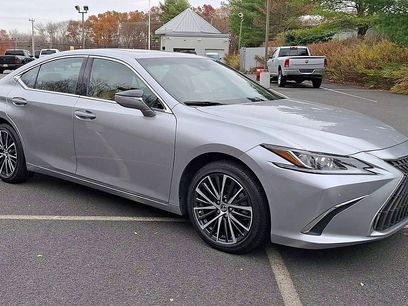 Used 2022 Lexus ES 350 w/ Premium Package