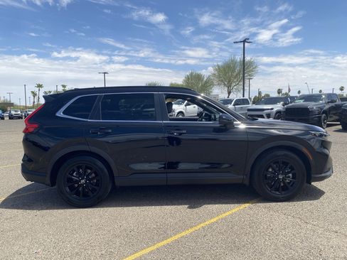Used 2025 Honda CR-V Sport-L image 6