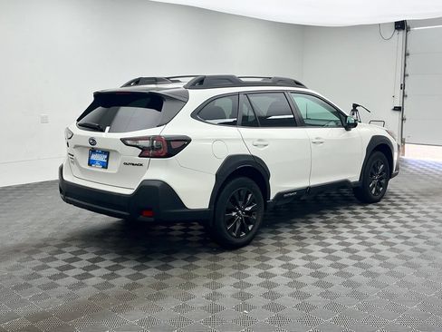 Used 2023 Subaru Outback Onyx Edition AWD/4WD image 9