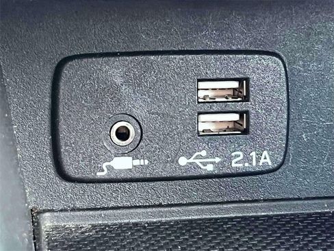 Used 2023 Subaru Impreza 2.0i Sport image 28