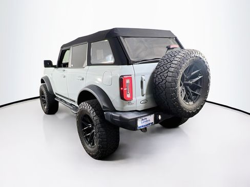 Used 2021 Ford Bronco First Edition AWD/4WD image 7