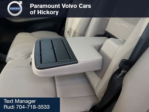 New 2026 Volvo XC90 B6 Plus image 18