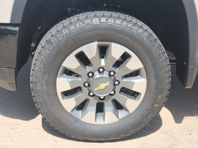 New 2026 Chevrolet Silverado 2500 Custom w/ Custom Value Package AWD/4WD image 18