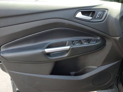 Used 2019 Ford Escape SE AWD/4WD image 23