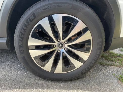 Used 2025 Mercedes-Benz GLE 350 4MATIC image 21