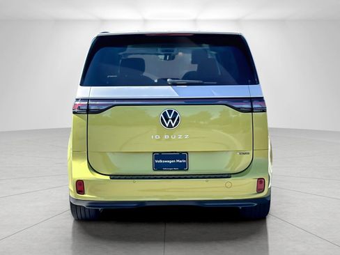 New 2025 Volkswagen ID. Buzz 1st Edition image 4