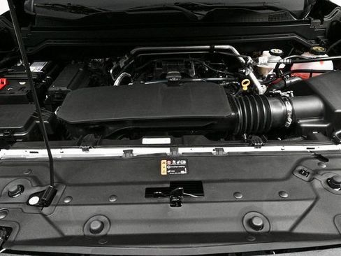 New 2026 GMC Canyon Elevation w/ Convenience Package image 31