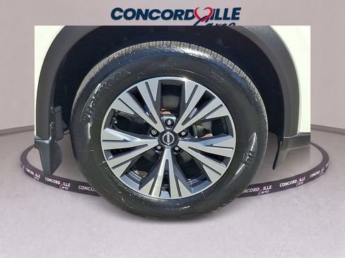 Certified 2023 Nissan Rogue SV AWD/4WD image 8
