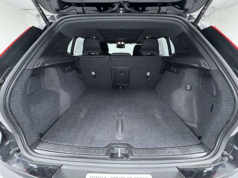 Used 2023 Volvo XC40 Recharge Plus AWD/4WD image 16