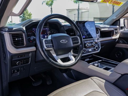 Used 2024 Ford Expedition Max Limited RWD image 15