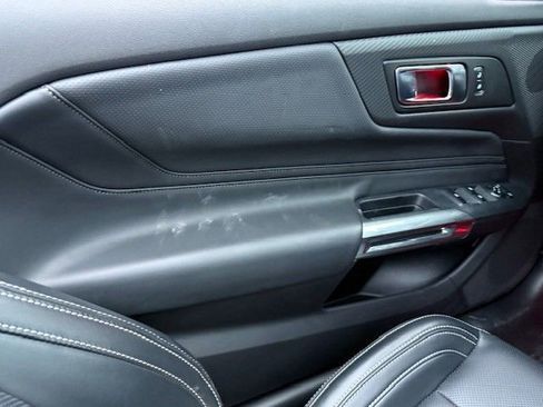 Certified 2025 Ford Mustang Premium image 31