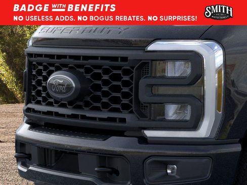 New 2025 Ford F250 Lariat w/ Lariat Ultimate Package image 18