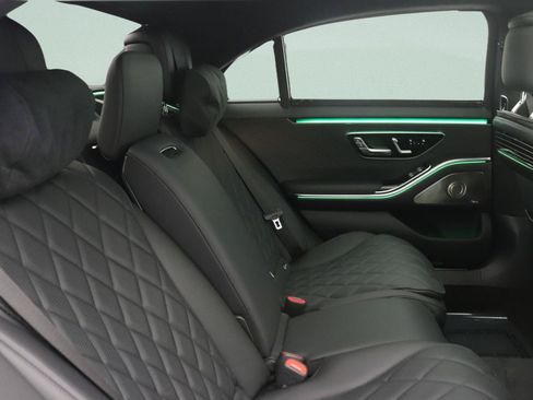New 2026 Mercedes-Benz S 580 4MATIC Sedan image 8