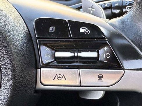 Certified 2023 Hyundai Tucson Limited image 23