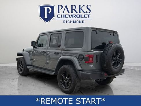 Used 2021 Jeep Wrangler Unlimited Sahara image 6