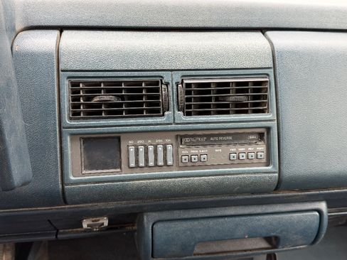 Used 1994 Chevrolet Silverado 2500 4x4 Extended Cab image 6