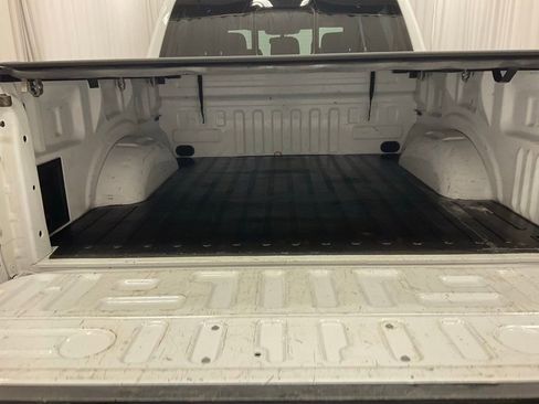 Used 2023 Ford F150 Lariat AWD/4WD image 14