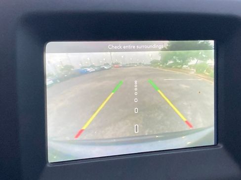 Used 2020 Jeep Compass Latitude FWD image 25