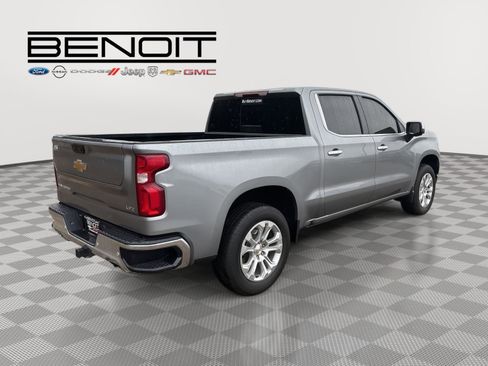 Used 2024 Chevrolet Silverado 1500 LTZ image 4