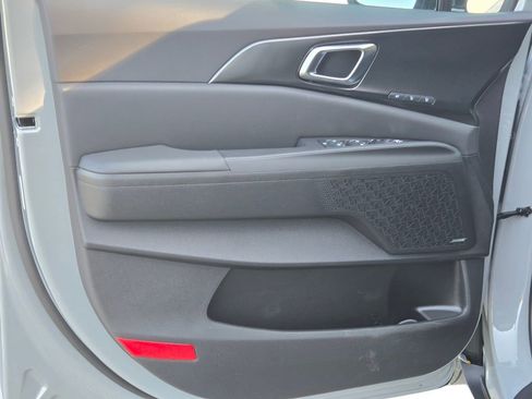 New 2026 Kia Carnival SX Prestige FWD image 15