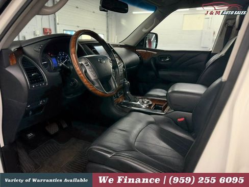 Used 2017 INFINITI QX80 4WD w/ Deluxe Technology Package image 16