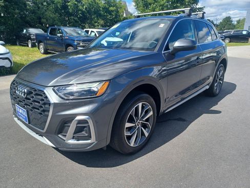 Used 2023 Audi Q5 2.0T Premium Plus w/ Premium Plus Package AWD/4WD image 1