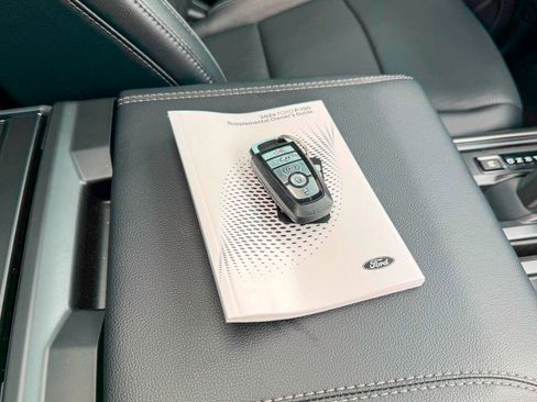 Used 2024 Ford F150 Lariat w/ Equipment Group 502A High image 42