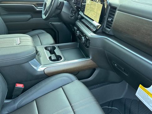 New 2026 Chevrolet Silverado 2500 High Country w/ Technology Package image 14