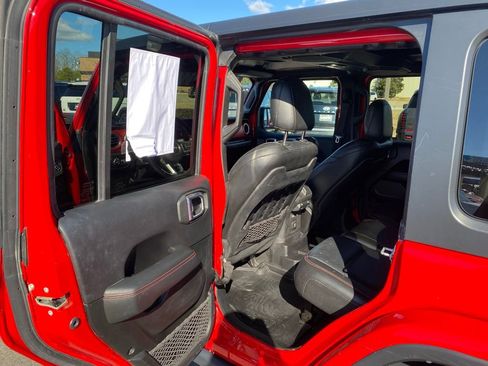 Used 2021 Jeep Wrangler Unlimited Rubicon AWD/4WD image 26