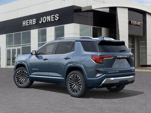 New 2027 GMC Terrain Denali w/ LPO, Floor Liner Package AWD/4WD image 3
