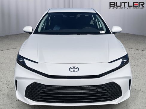 New 2026 Toyota Camry LE FWD image 8