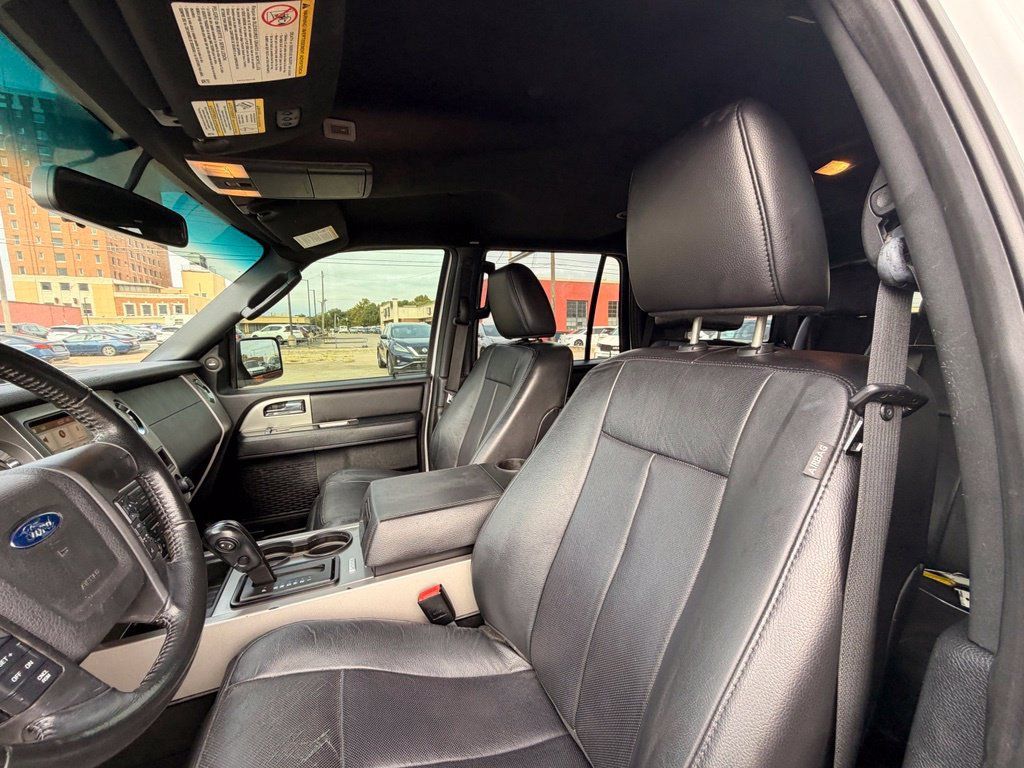 Used 2016 Ford Expedition XLT w/ Equipment Group 202A RWD image 13