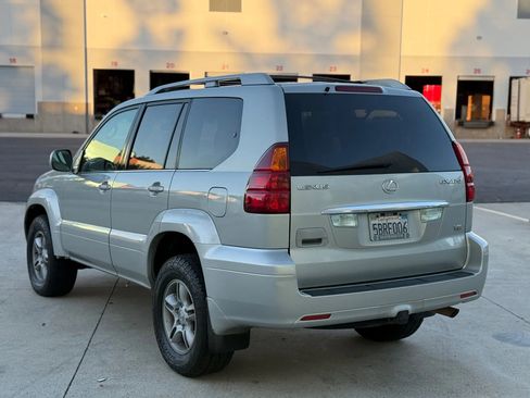 Used 2003 Lexus GX 470 image 10