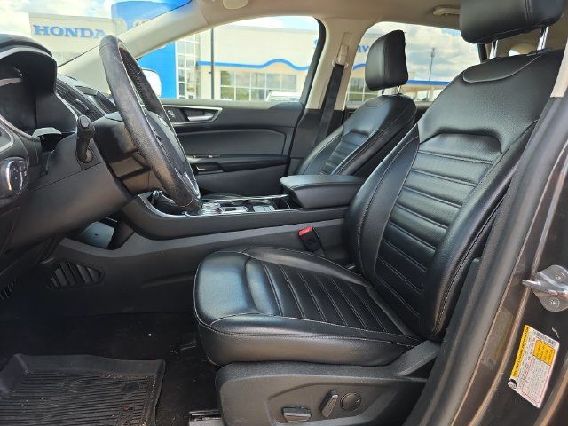 Used 2020 Ford Edge SEL w/ Convenience Package FWD image 10
