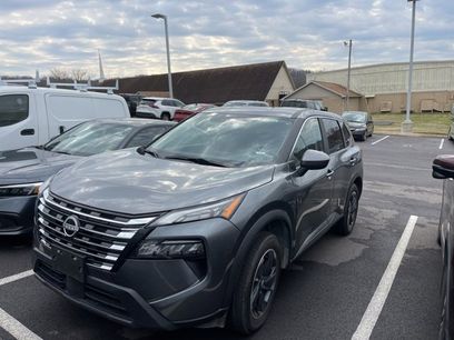 Used 2024 Nissan Rogue SV
